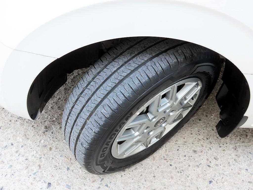 HYUNDAI Staria 2025 Blanco - Importación desde Corea - HF Imports Iquique - Foto 19