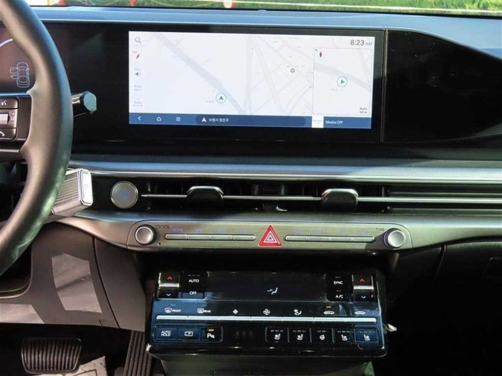 HYUNDAI Grandeur - Vista 10