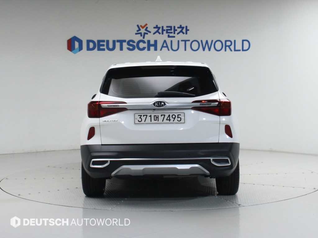 KIA Seltos - Vista 4