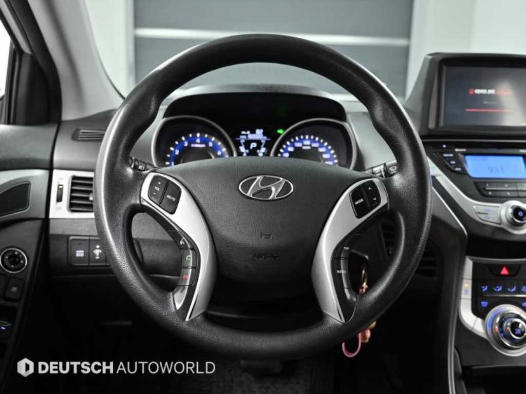 HYUNDAI Avante 2012 Gris - Importación desde Corea - HF Imports Iquique - Foto 13