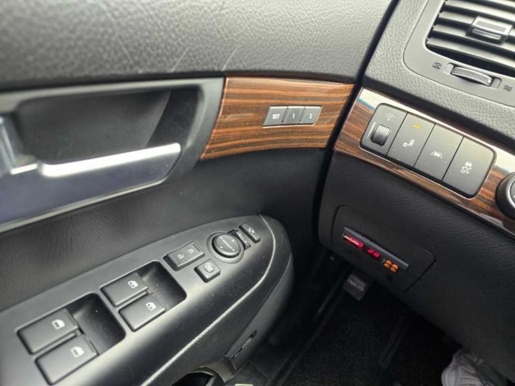 KIA Mohave - Vista 11