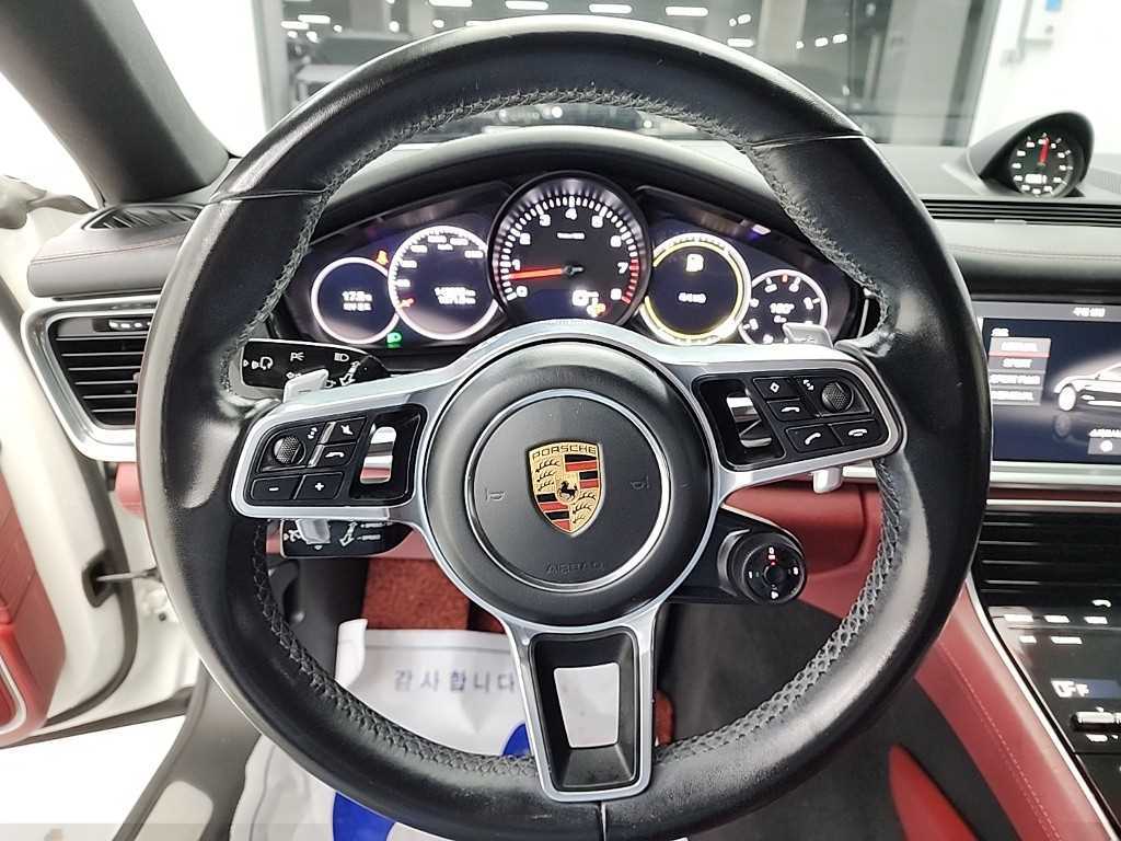 Porsche Panamera - Vista 9