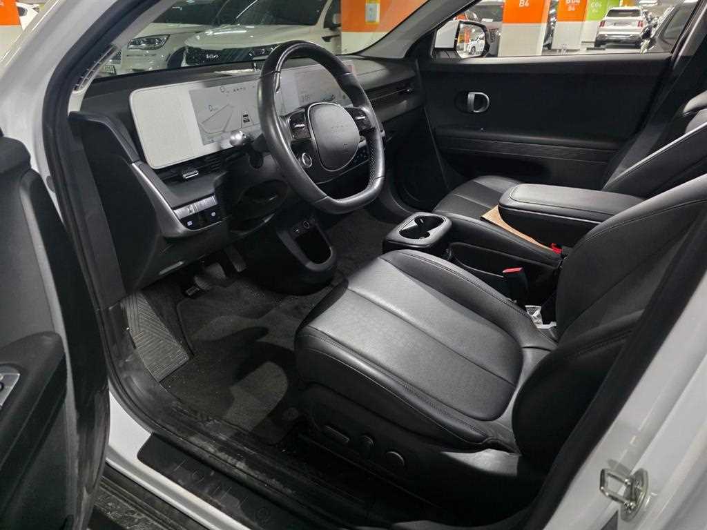 HYUNDAI Ioniq 5 - Vista 6