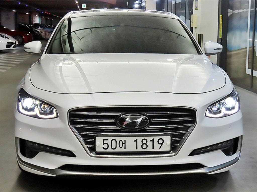 HYUNDAI Grandeur - Vista 2