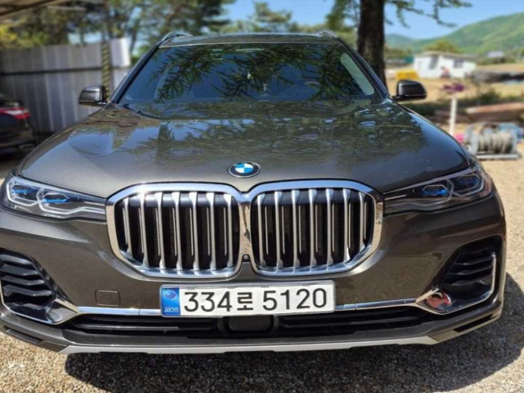 BMW X7 2021 Café - Importación desde Corea - HF Imports Iquique - Foto 1