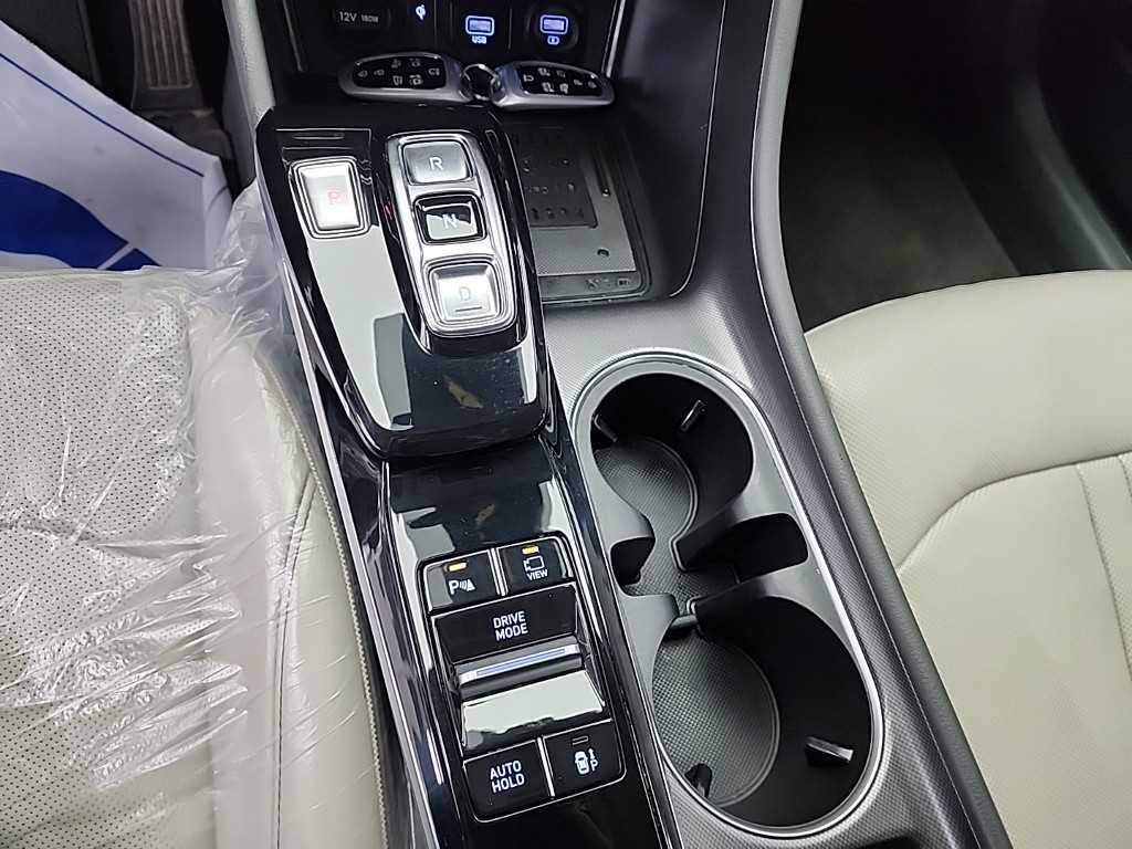 HYUNDAI Sonata - Vista 8