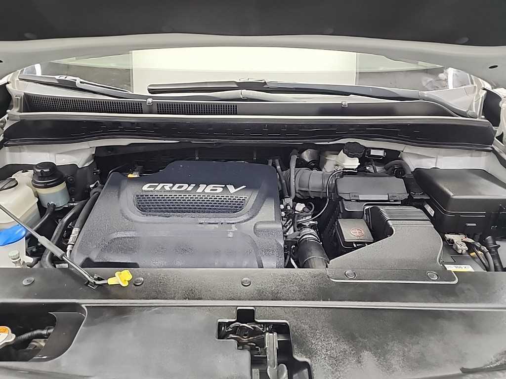 KIA Carnival - Vista 5