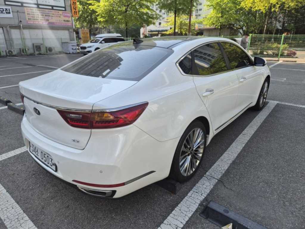 KIA K7 - Vista 6