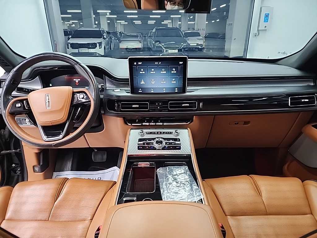 Lincoln Aviator - Vista 7