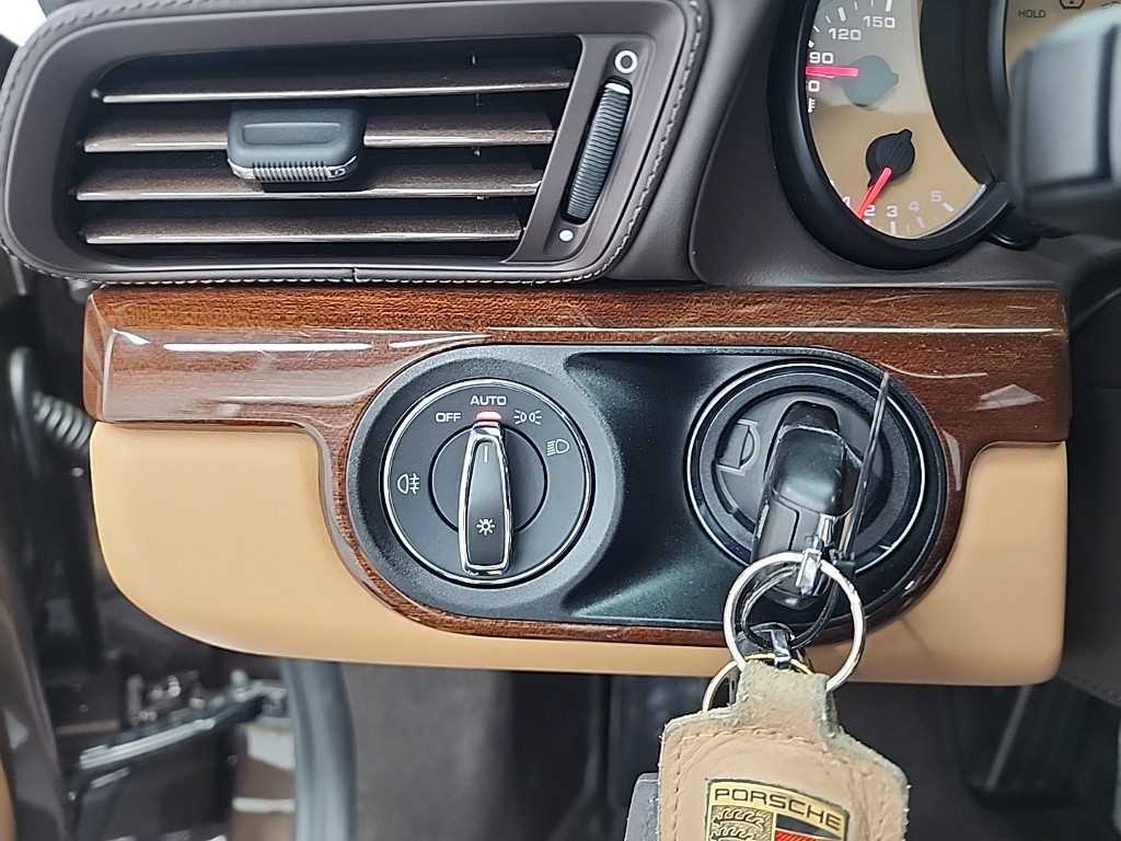 Porsche 911 2018 Café - Importación desde Corea - HF Imports Iquique - Foto 16