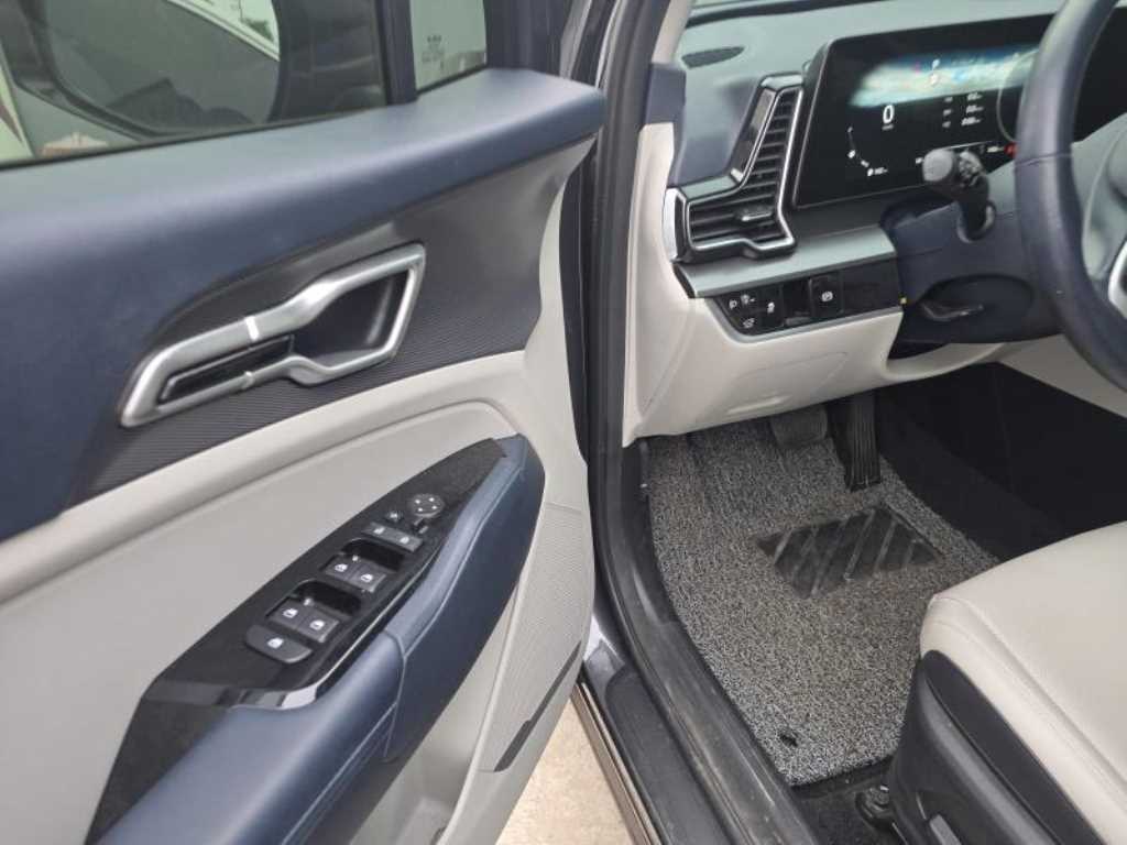 KIA Sportage - Vista 11