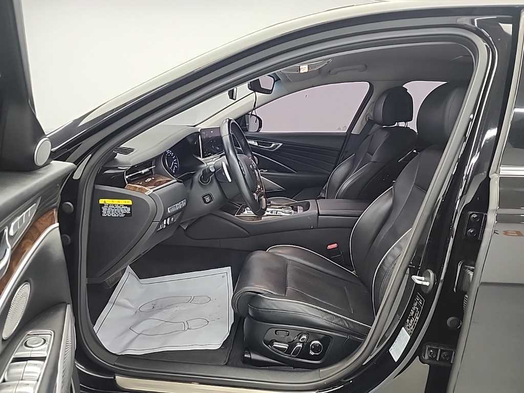 KIA K9 - Vista 11