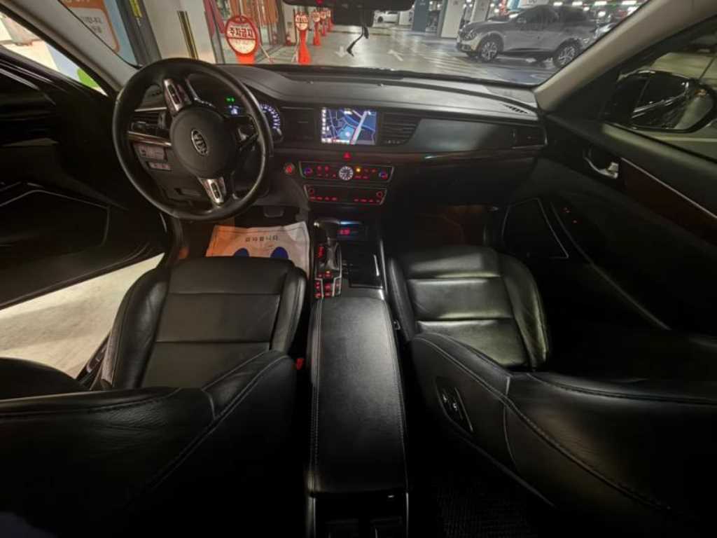 KIA K7 - Vista 6
