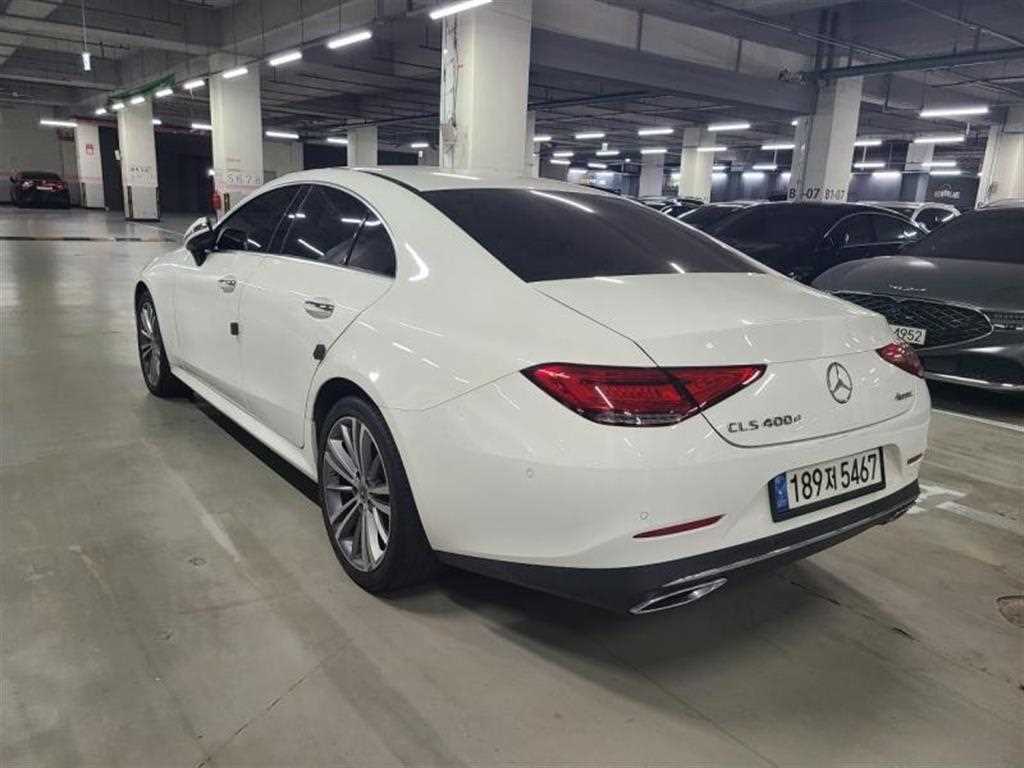 Mercedes Benz CLS Class - Vista 7
