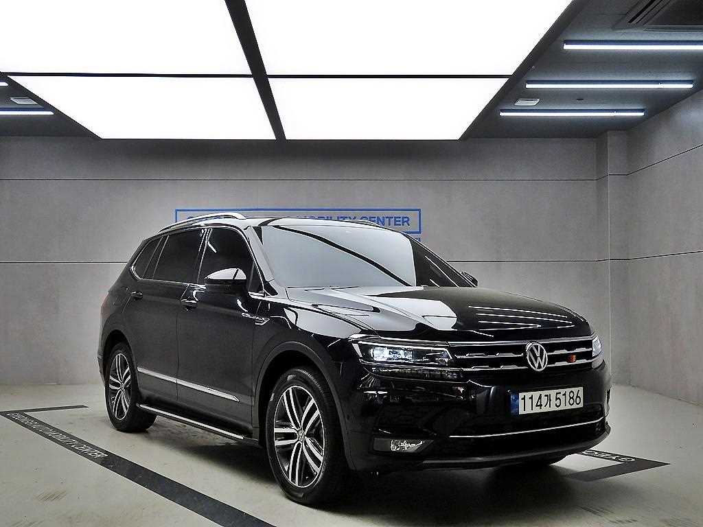 Volkswagen Tiguan 2020 Negro - Importación desde Corea - HF Imports Iquique - Foto 1