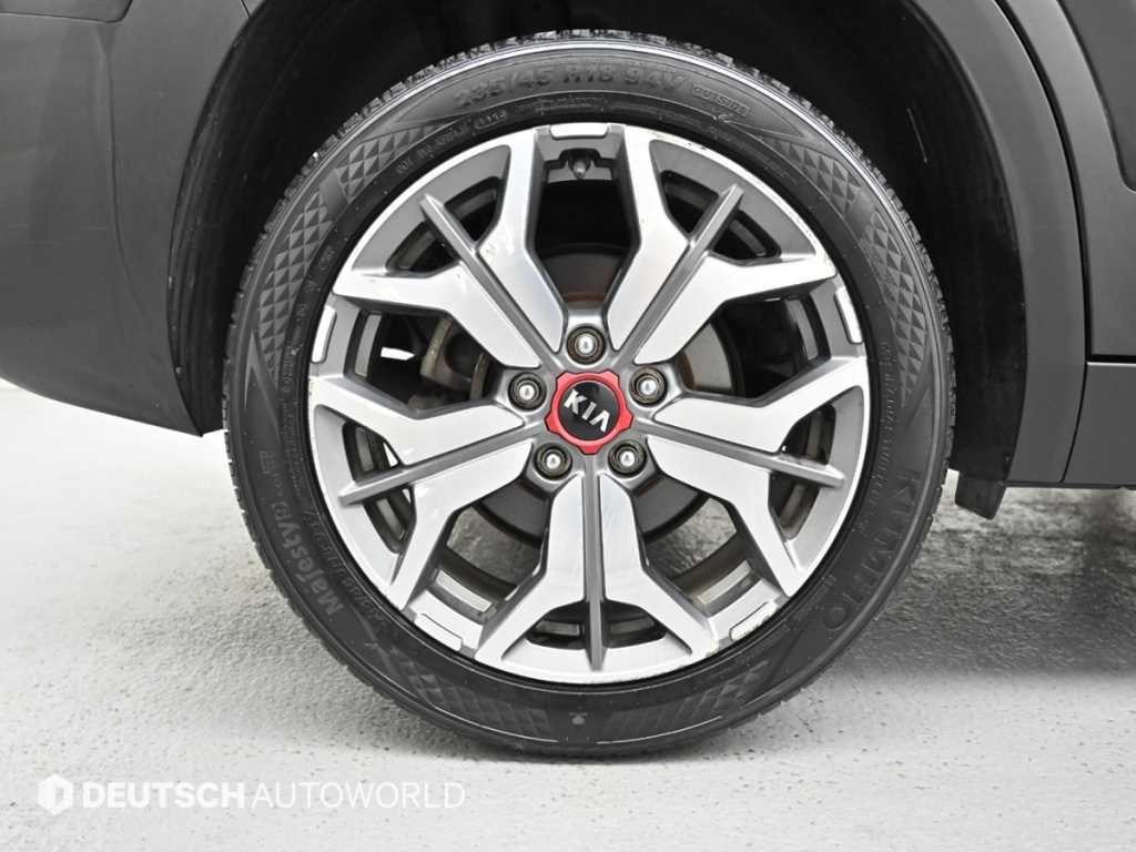 KIA Seltos - Vista 5