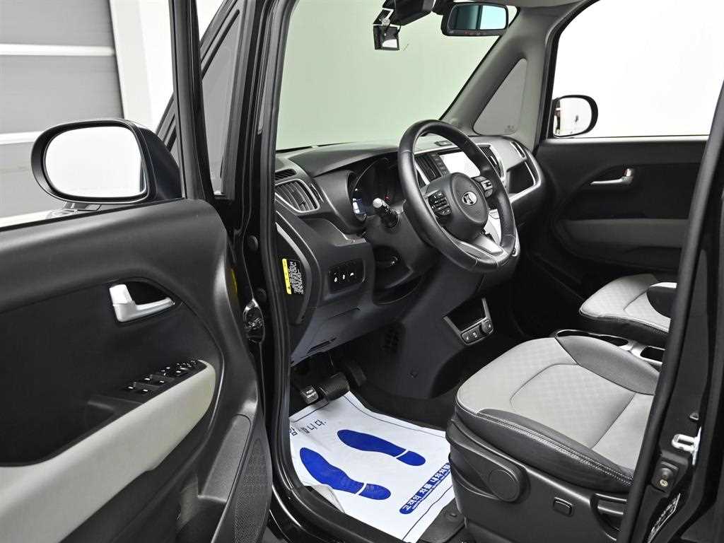 KIA Ray - Vista 11