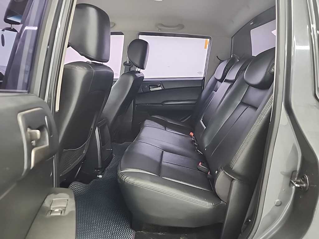 Ssangyong Korando - Vista 12
