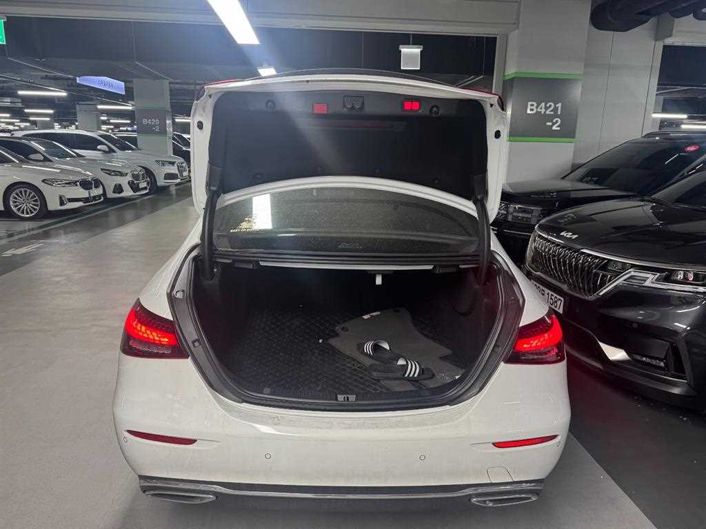 Mercedes Benz E class 2022 Blanco - Importación desde Corea - HF Imports Iquique - Foto 14