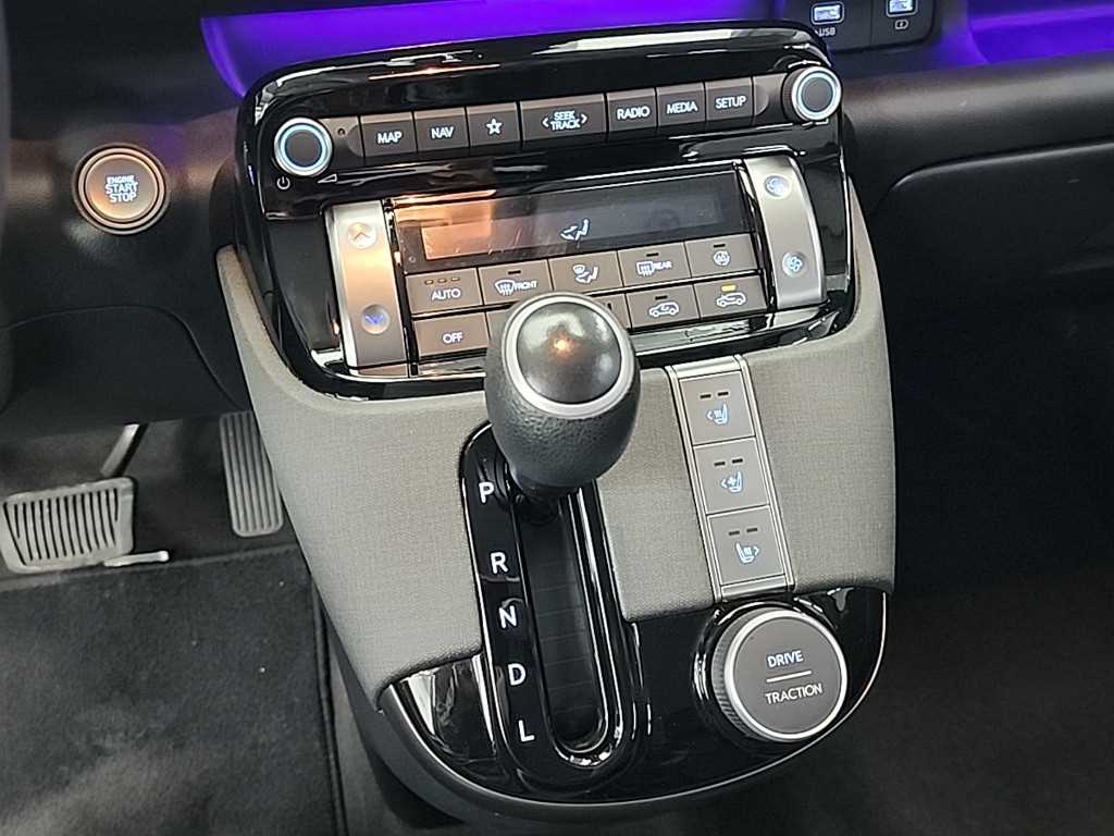 HYUNDAI Casper - Vista 8