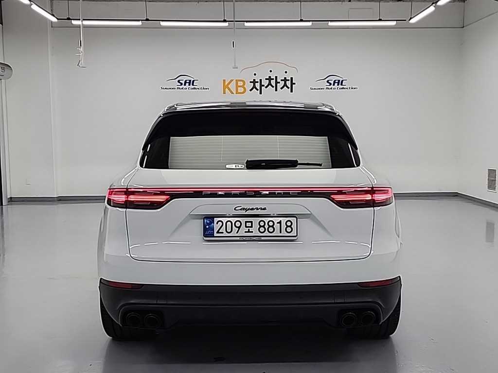 Porsche Cayenne - Vista 2
