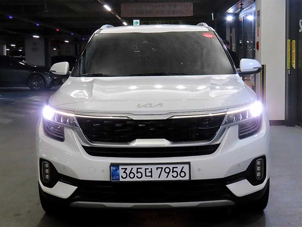 KIA Seltos - Vista 2