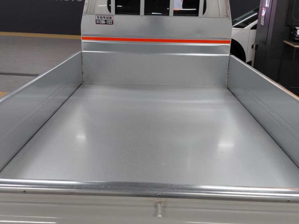 Small Truck Cargo (small) - Vista 5