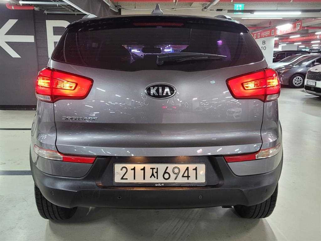 KIA Sportage - Vista 4
