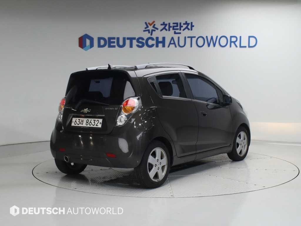 Chevrolet Spark - Vista 2