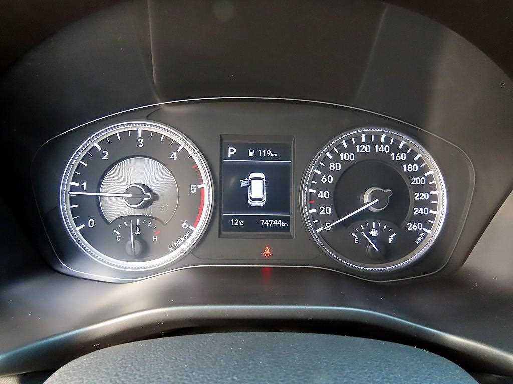 HYUNDAI Santa Fe - Vista 9