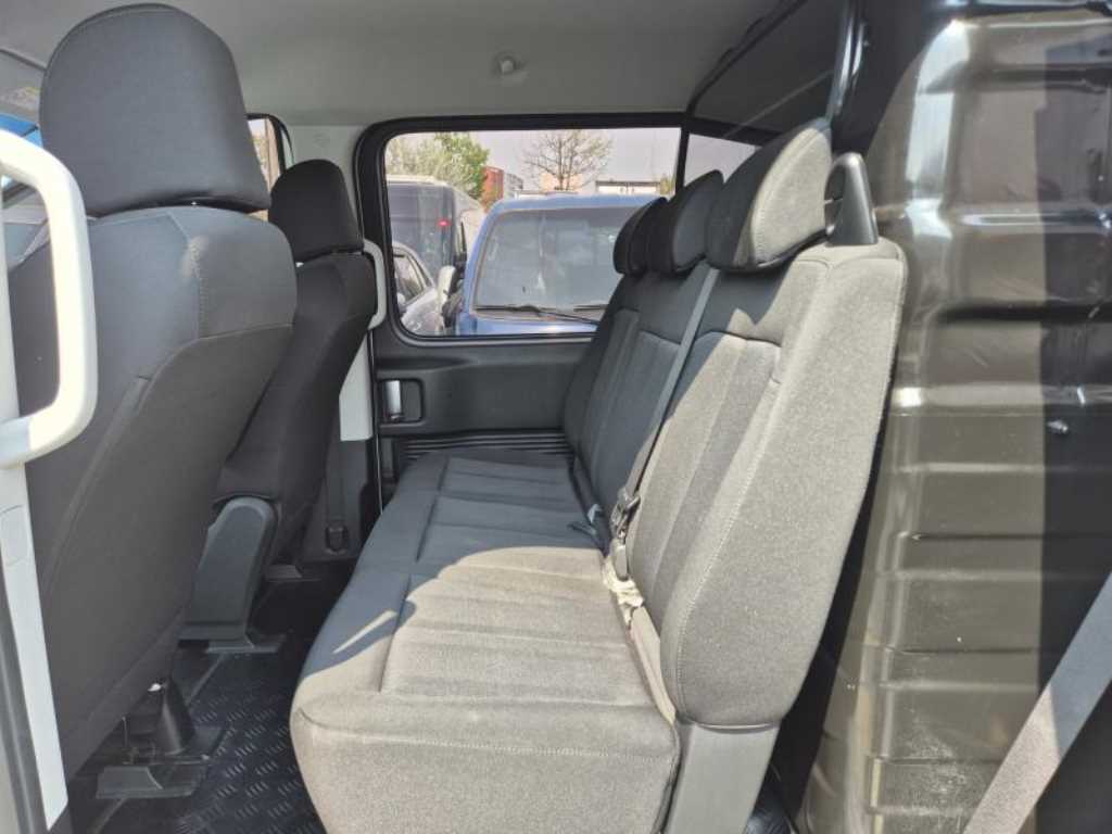 HYUNDAI Staria - Vista 9