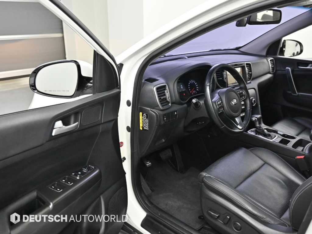 KIA Sportage - Vista 11