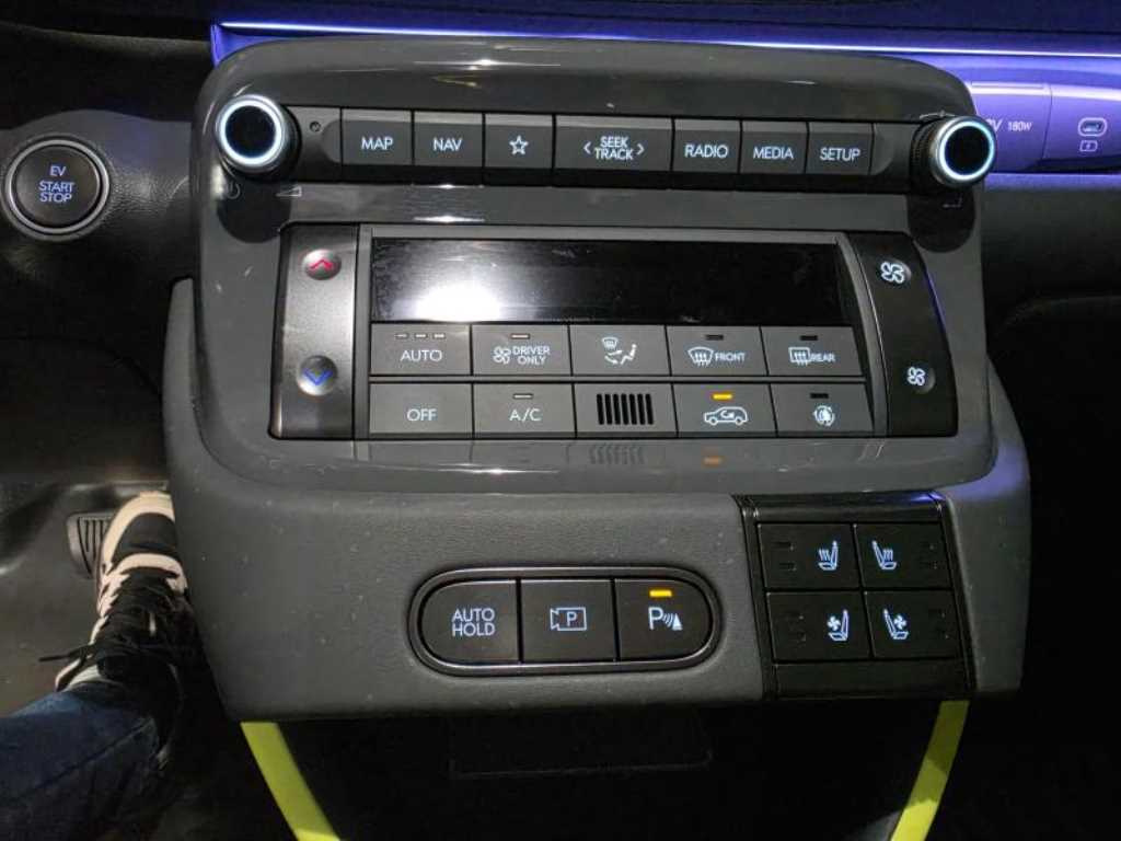 HYUNDAI Casper - Vista 8