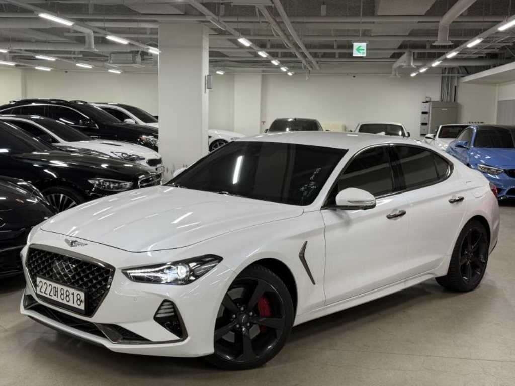 Genesis G70 - Vista 5