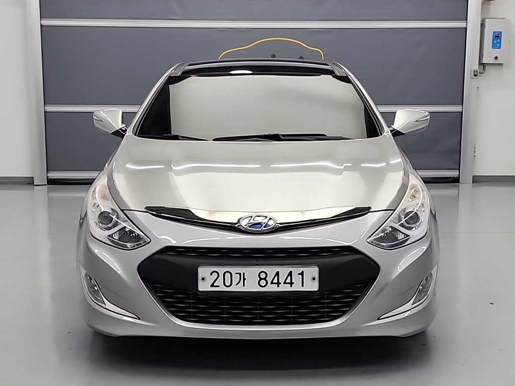 HYUNDAI Sonata - Vista 2