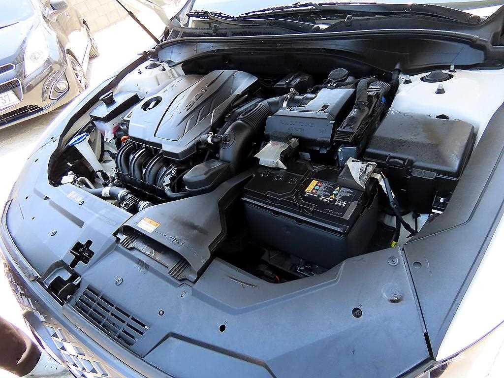 HYUNDAI Grandeur 2021 Blanco - Importación desde Corea - HF Imports Iquique - Foto 19