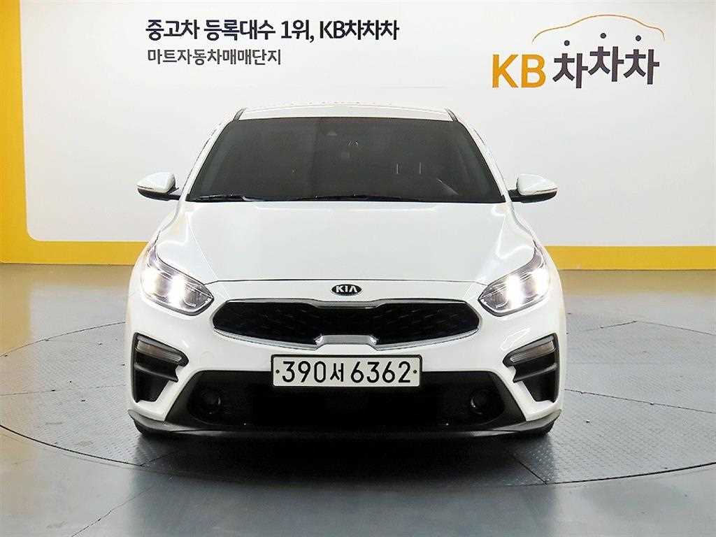 KIA K3 2021 Blanco - Importación desde Corea - HF Imports Iquique - Foto 1
