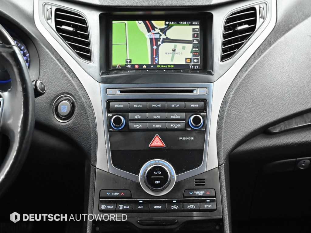 HYUNDAI Grandeur 2015 Negro - Importación desde Corea - HF Imports Iquique - Foto 14