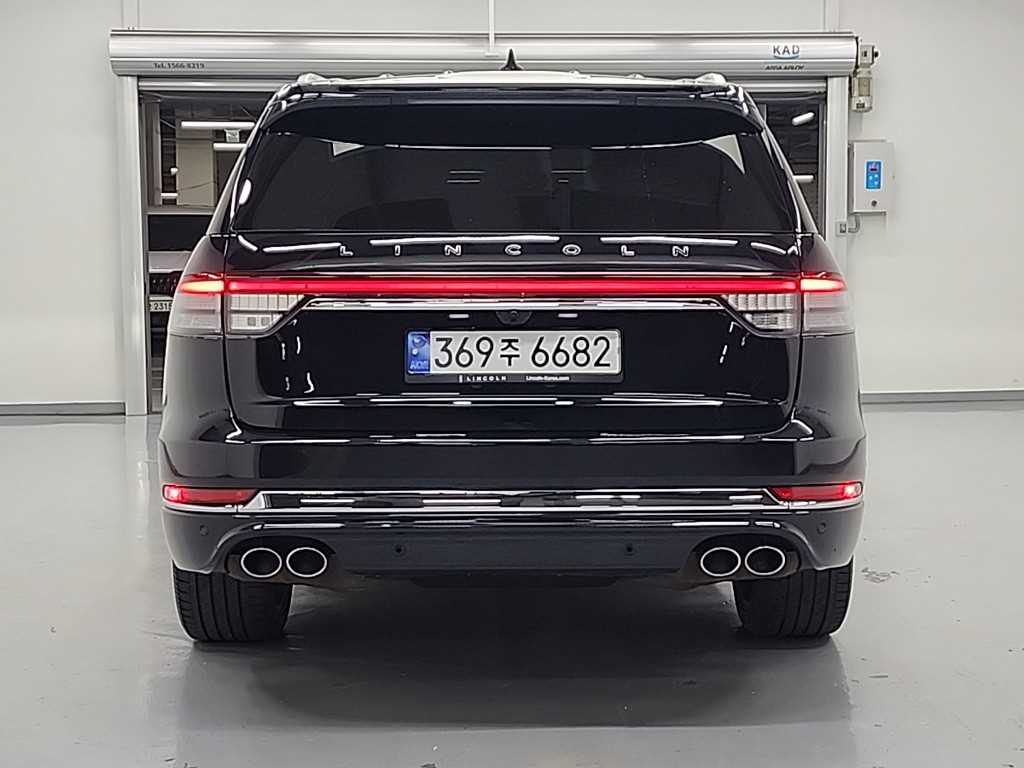 Lincoln Aviator - Vista 3