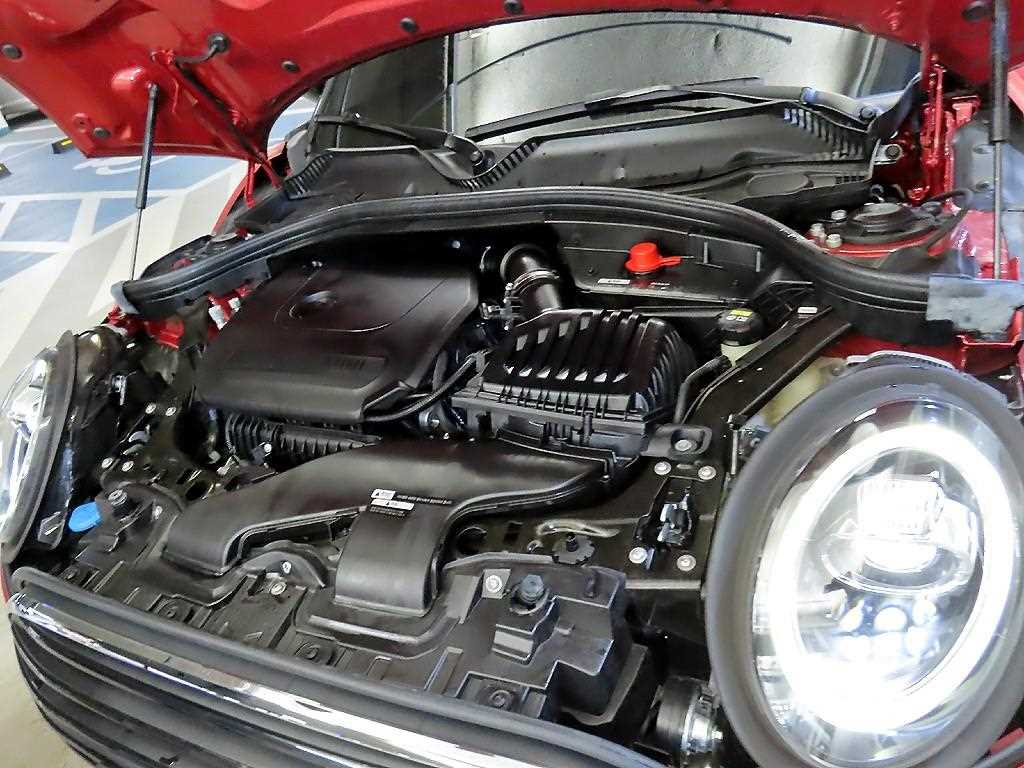 Mini Clubman 2020 Rojo - Importación desde Corea - HF Imports Iquique - Foto 19