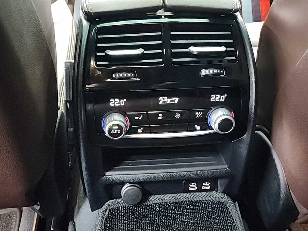 BMW Gran Turismo 2023 Negro - Importación desde Corea - HF Imports Iquique - Foto 13