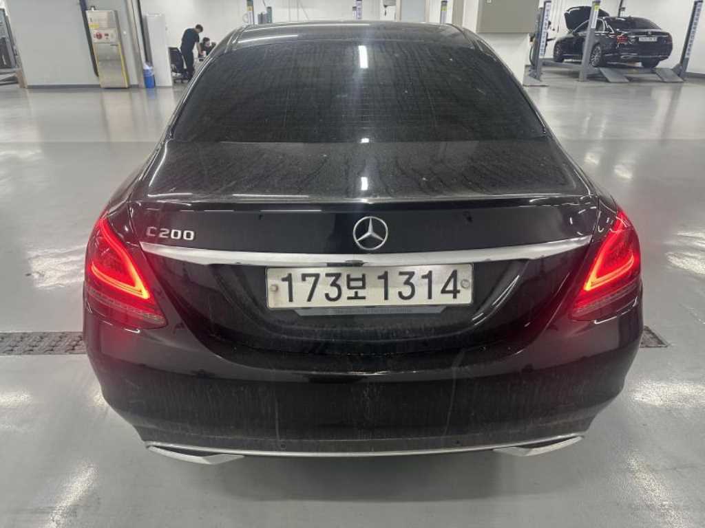 Mercedes Benz C Class - Vista 7
