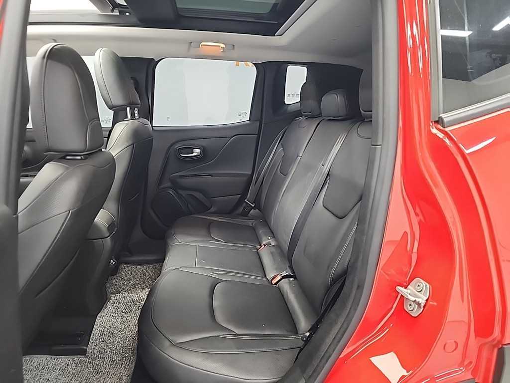 Jeep Renegade - Vista 12