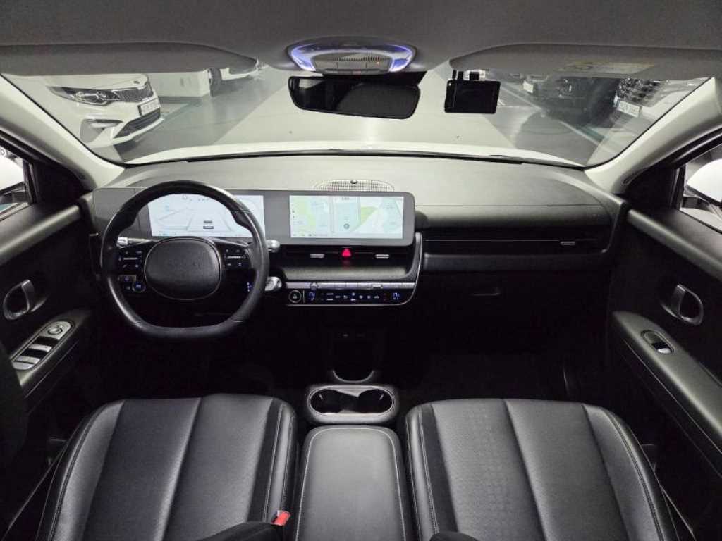 HYUNDAI Ioniq 5 - Vista 8
