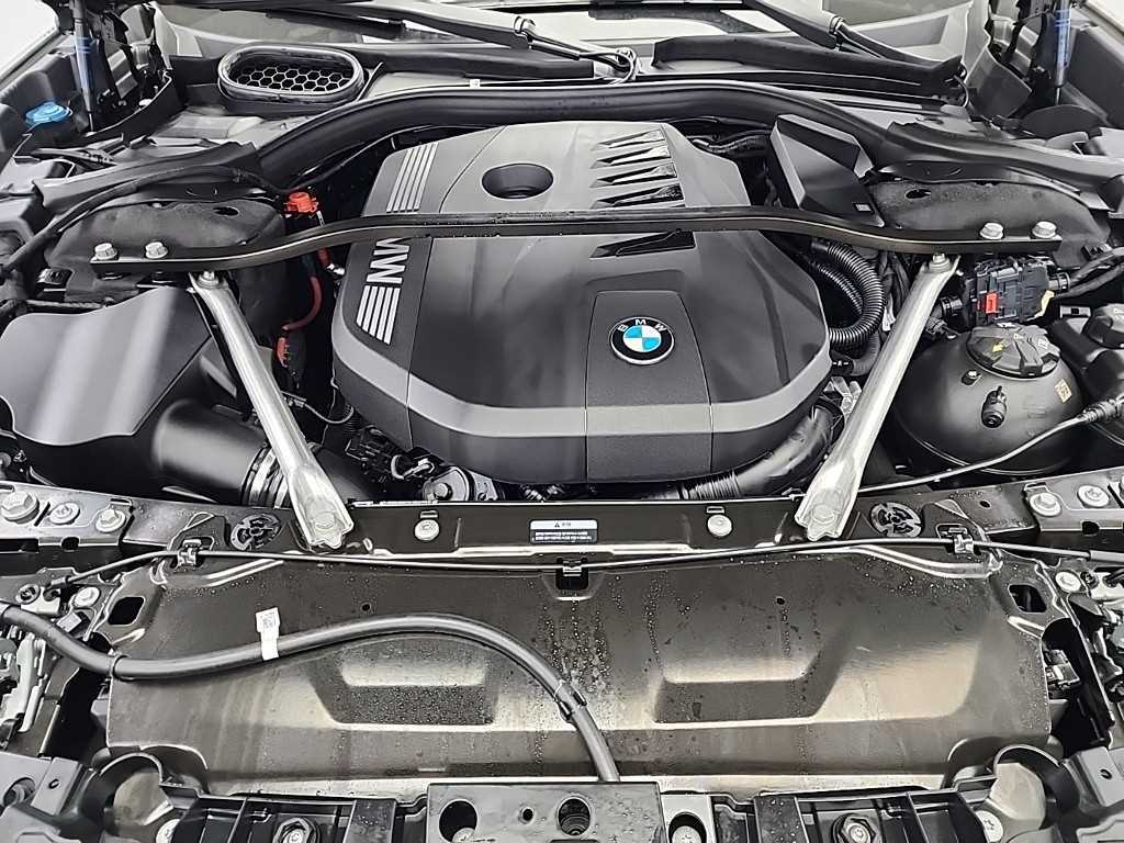BMW 7 Series - Vista 5