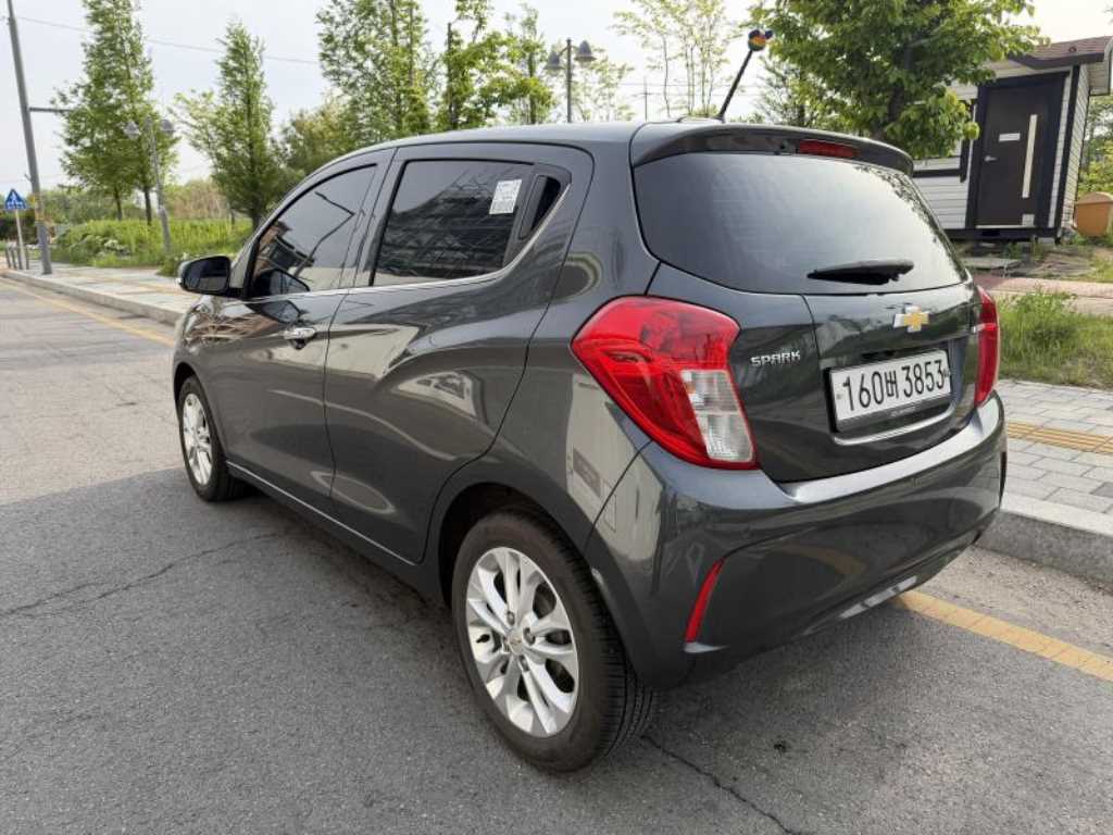 Chevrolet Spark - Vista 4