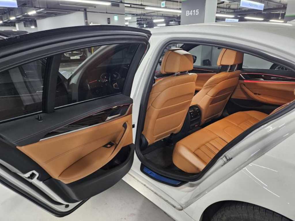 BMW 5 Series - Vista 12