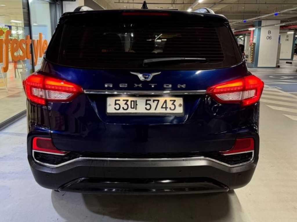 Ssangyong Rexton - Vista 5