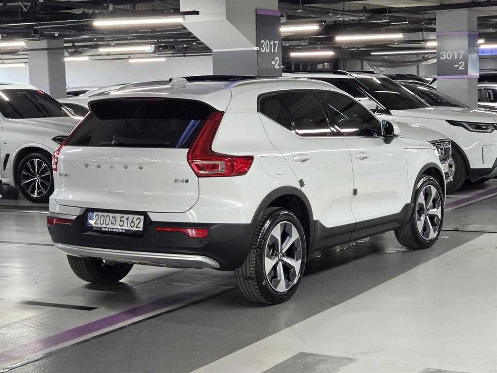 Volvo XC40 - Vista 2