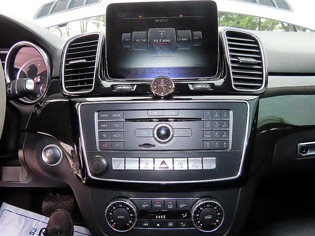Mercedes Benz GLE Class 2016 Blanco - Importación desde Corea - HF Imports Iquique - Foto 14